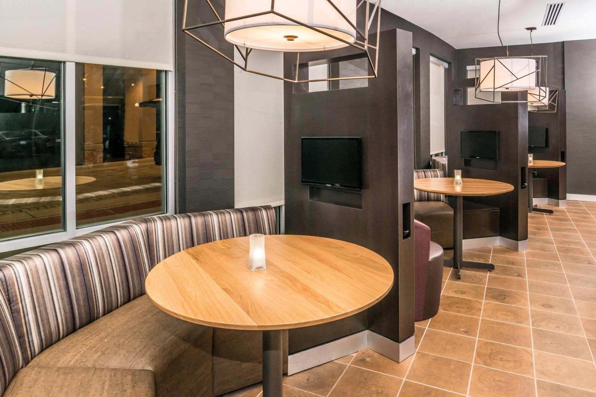 Hotel Courtyard By Marriott Detroit Farmington Farmington Hills Esterno foto