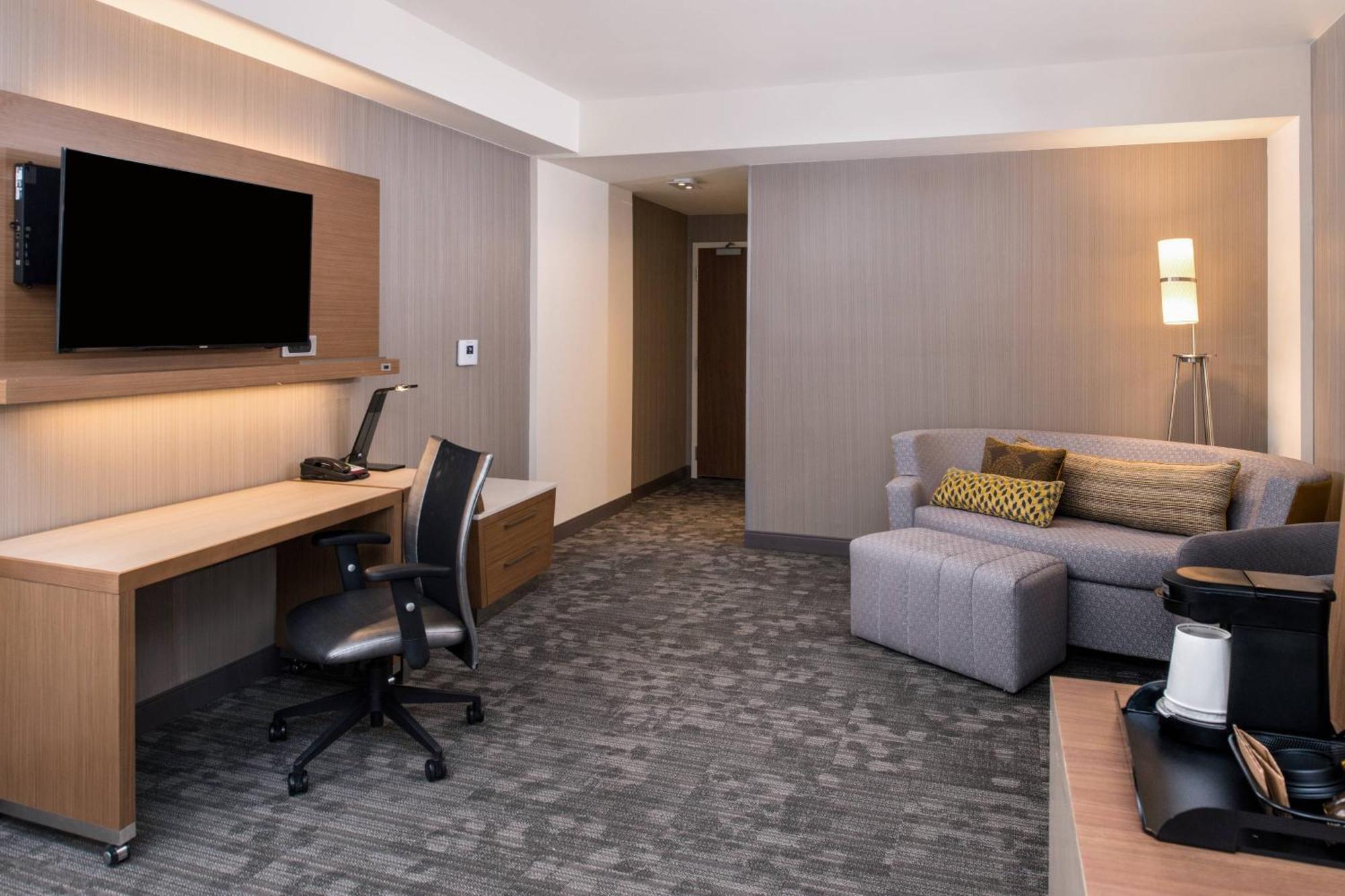 Hotel Courtyard By Marriott Detroit Farmington Farmington Hills Esterno foto